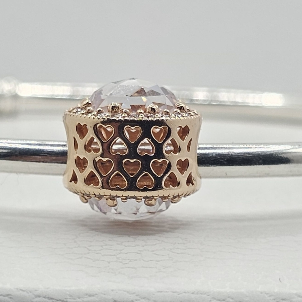 🎁Authentic Pandora ROSE RADIANT CHARM - Picture 5 of 8